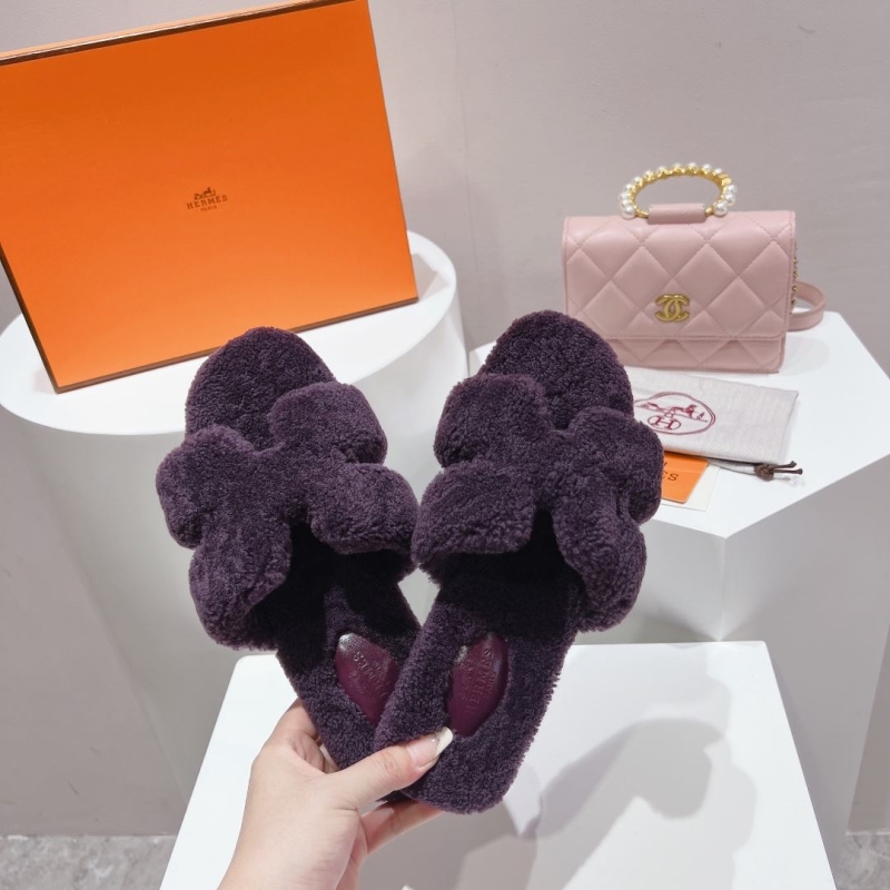 Hermes Slippers